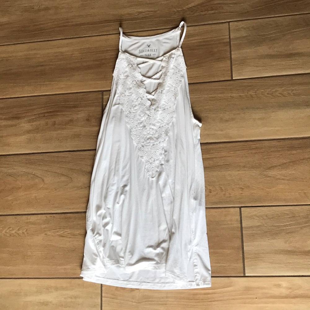 AMERICAN EAGLE OUTFITTERS Floral Criss Cross Tank